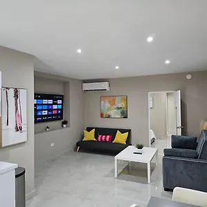  Apartamento Latitude Adjustment